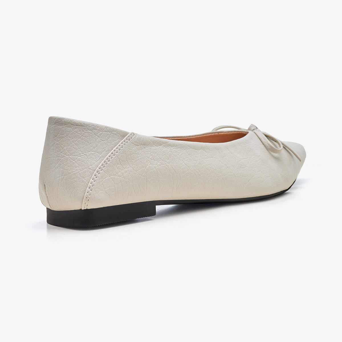 Women’s Pointed Toe Bow Pumps