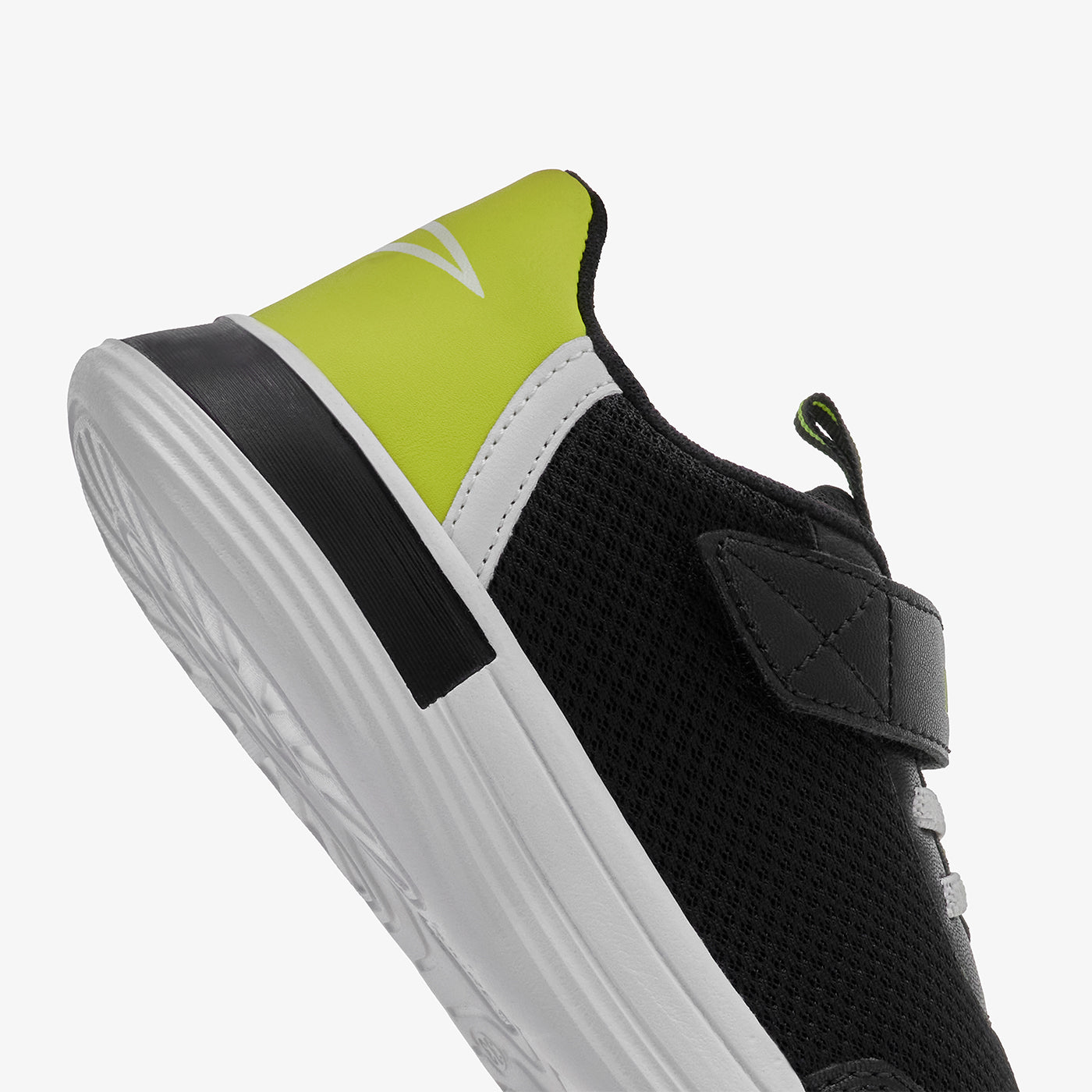 Boys' Mesh Sneakers