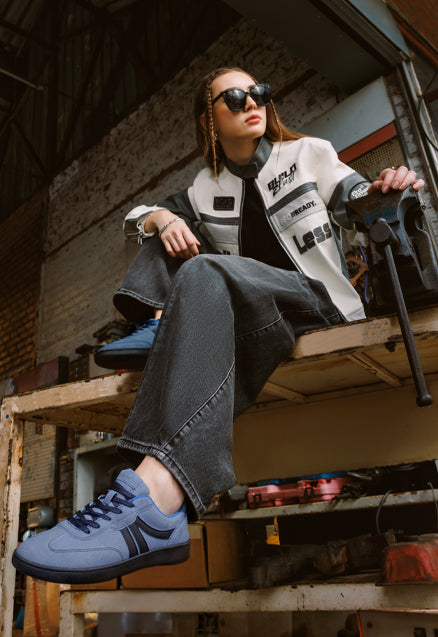 Women's Contrast Stripe Sneakers