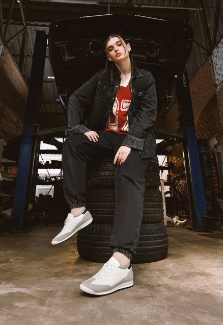 Women’s Low-Profile Panelled Sneakers