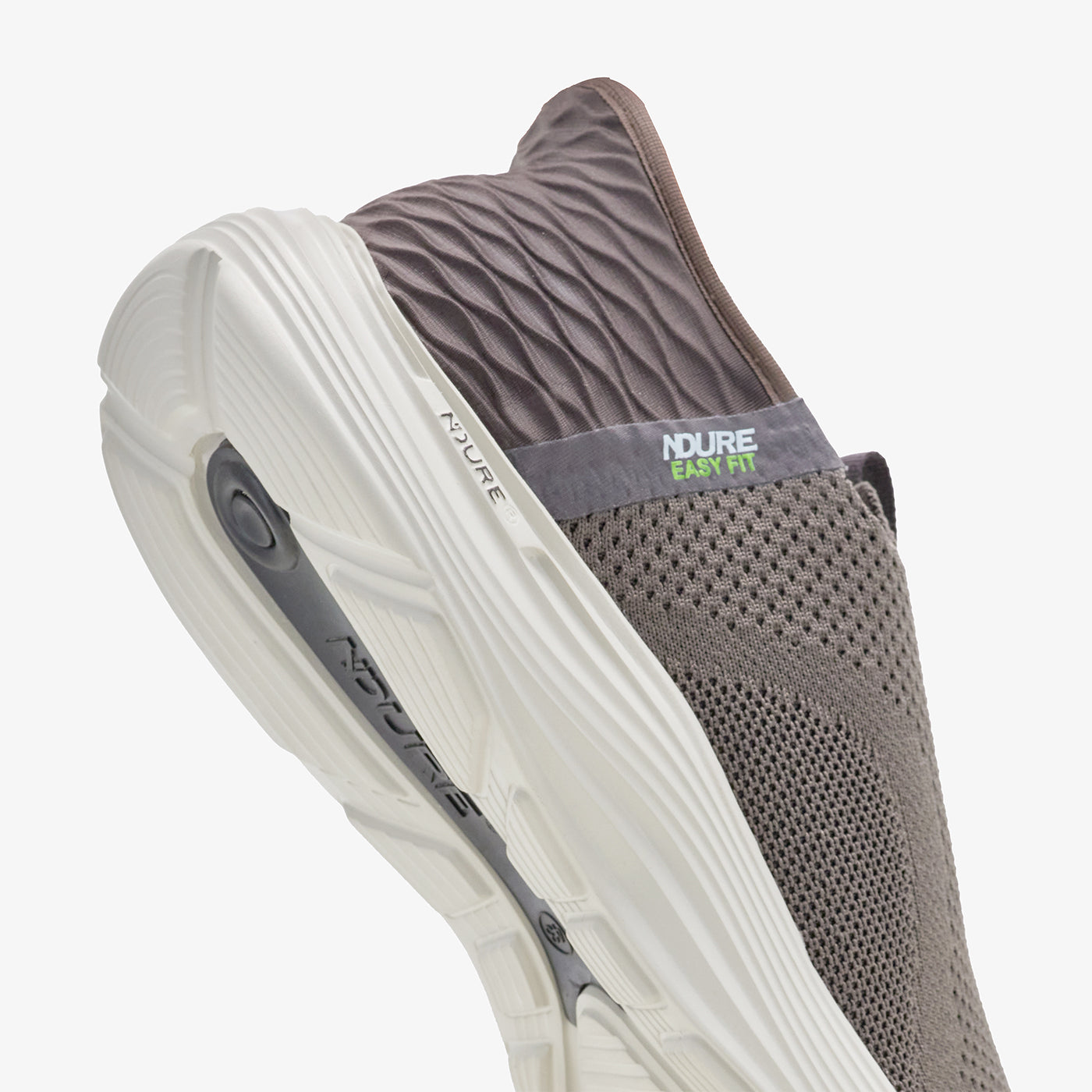 Men’s Easy Fit Sneakers