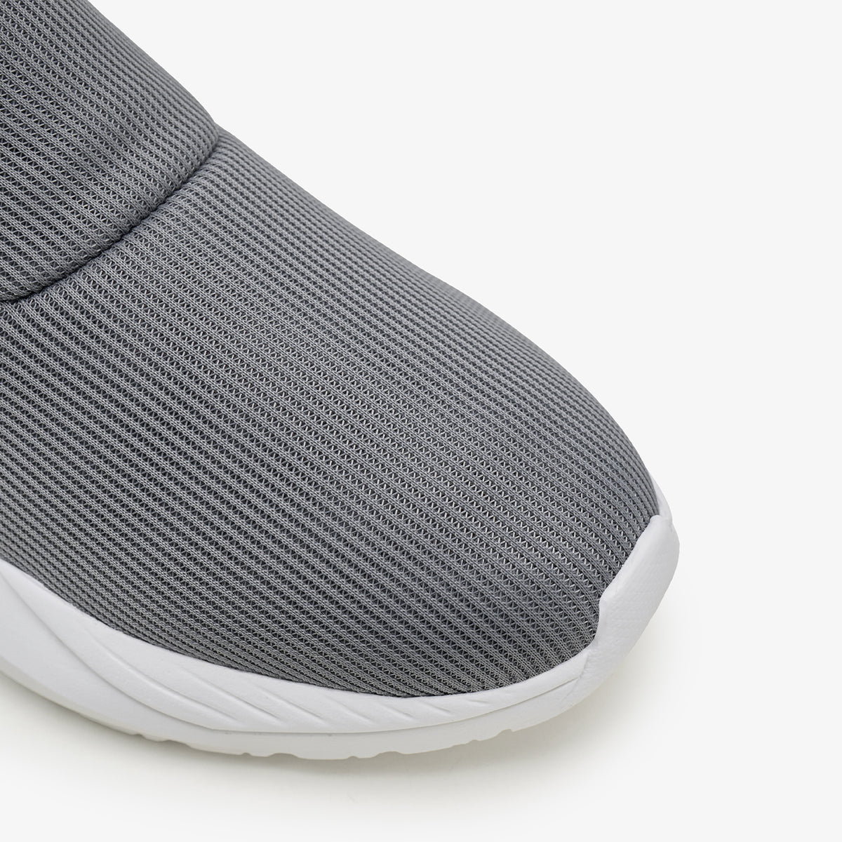 best joggers shoes in pakistan