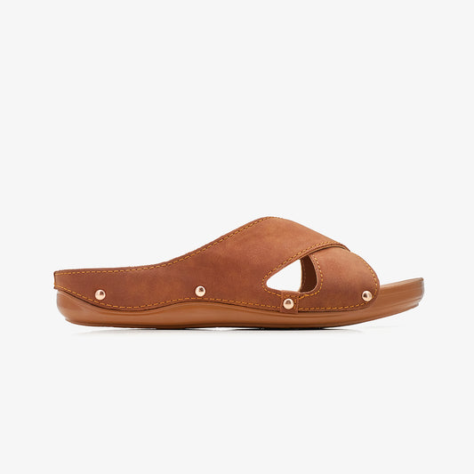 WOMEN’s CROSS-STRAP SLIDES