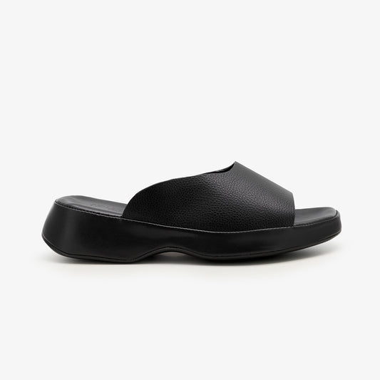 Women's Summer-Ready Slides