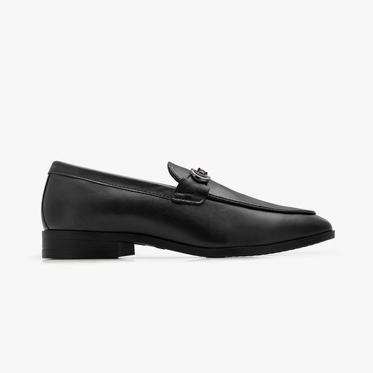 Men’s Dress Shoes with Metal Detail