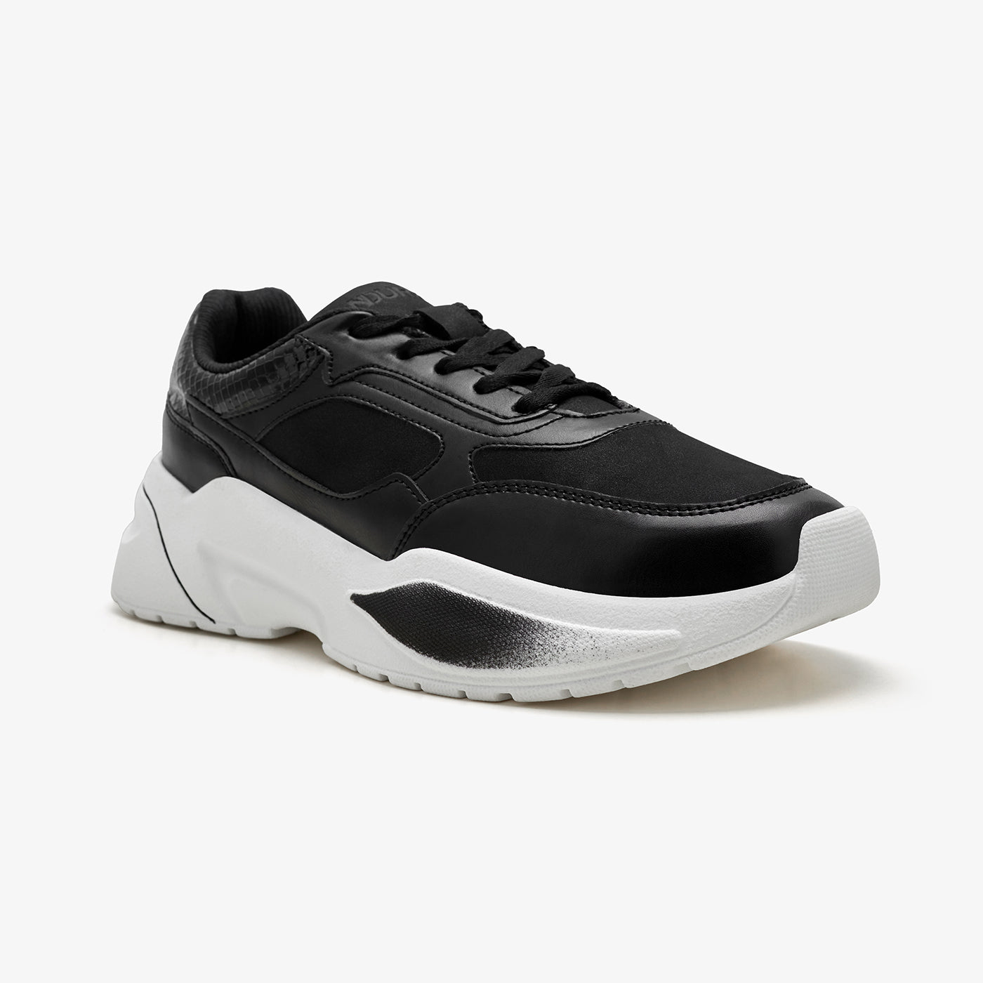 nike with chunky sole