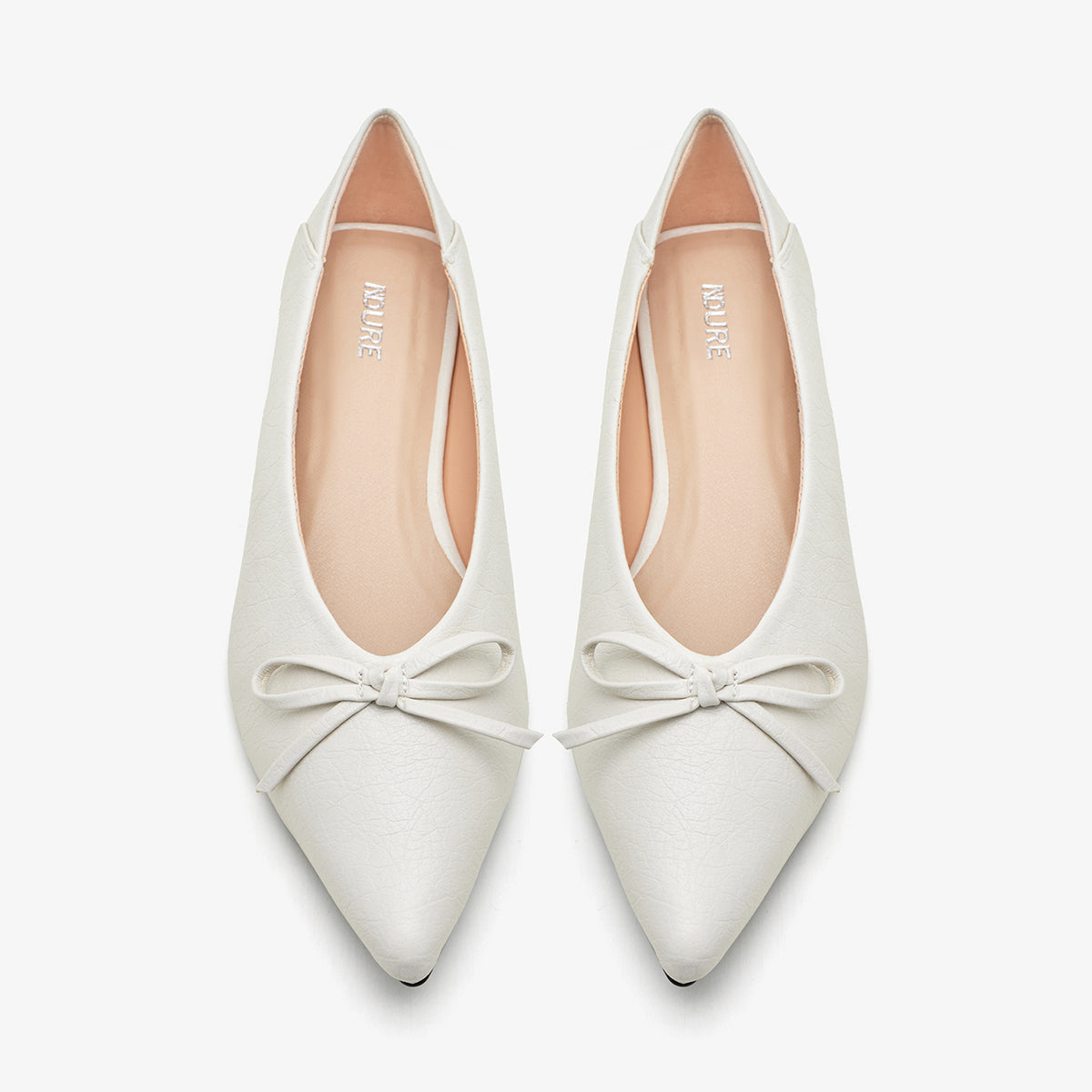 Women’s Pointed Toe Bow Pumps