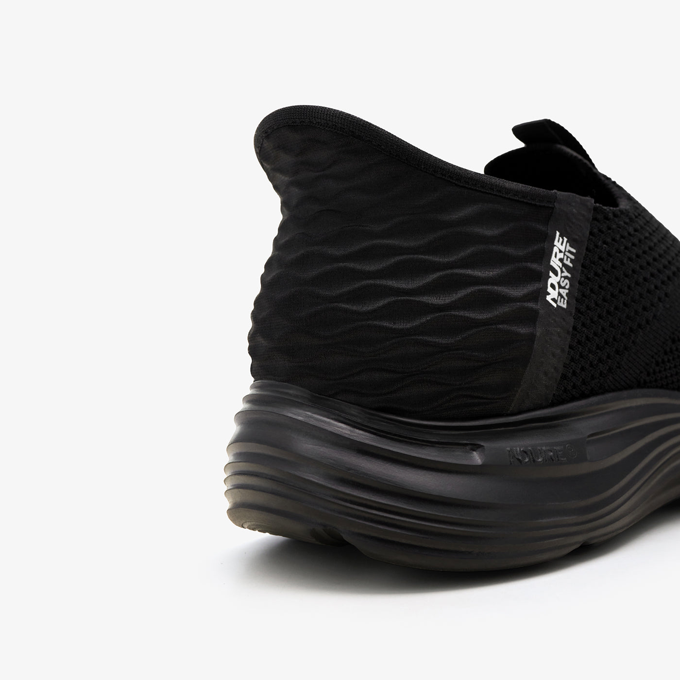 Men’s Easy Fit Sneakers