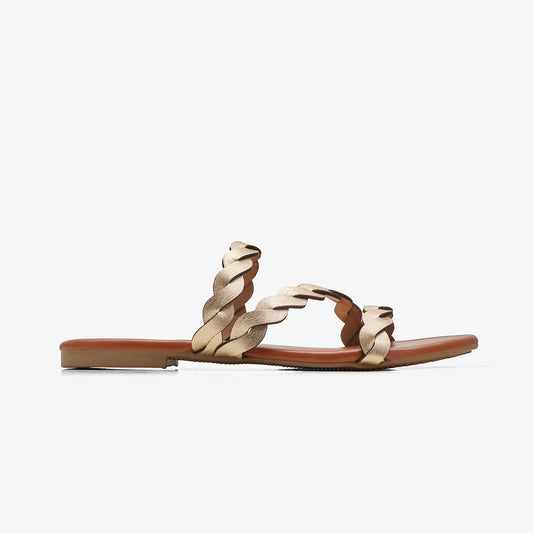 WOMEN’S METALLIC INTERLACED SLIDES