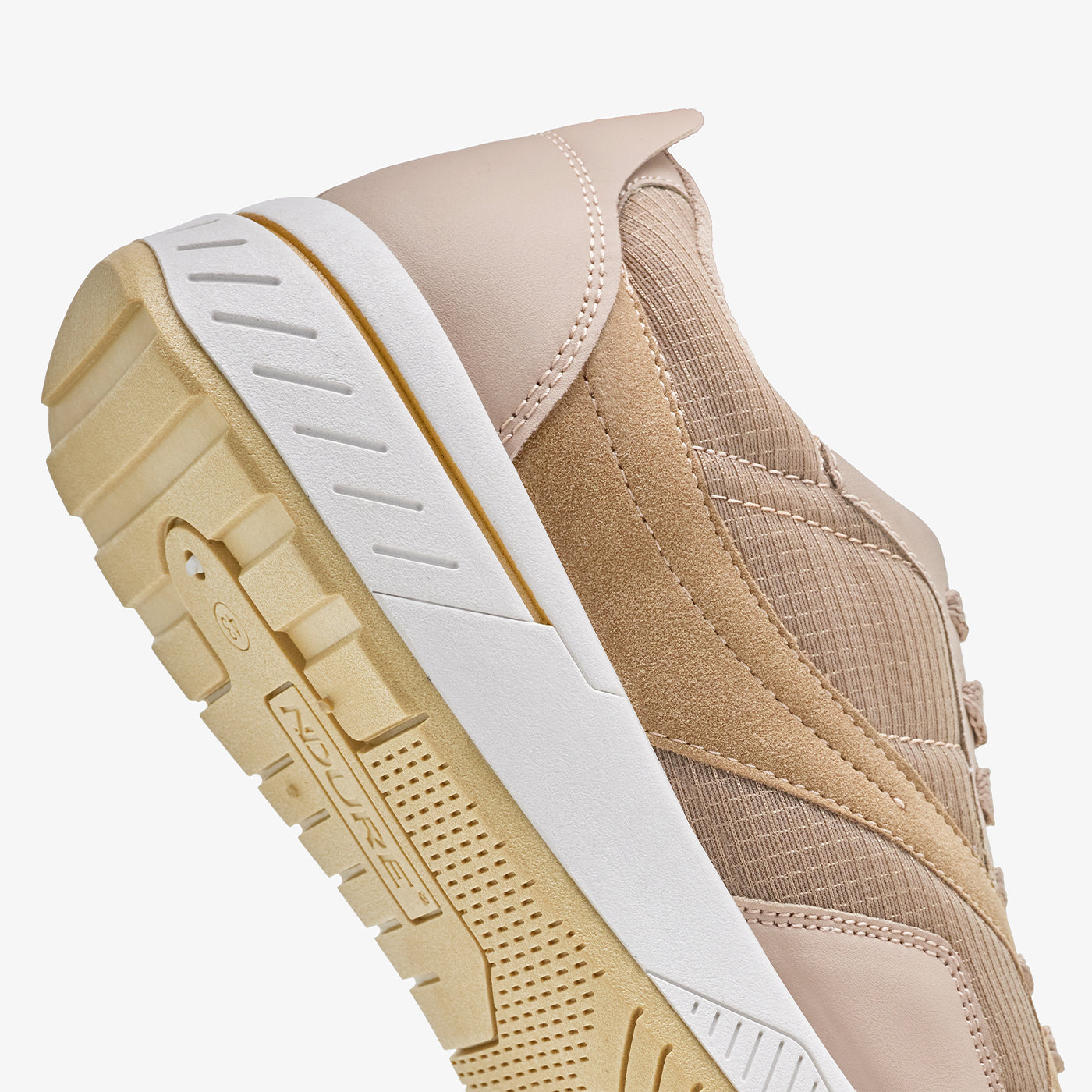 Men's Contrast Sole Sneakers