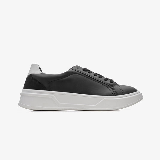 Men's Contrast Sole Sneakers