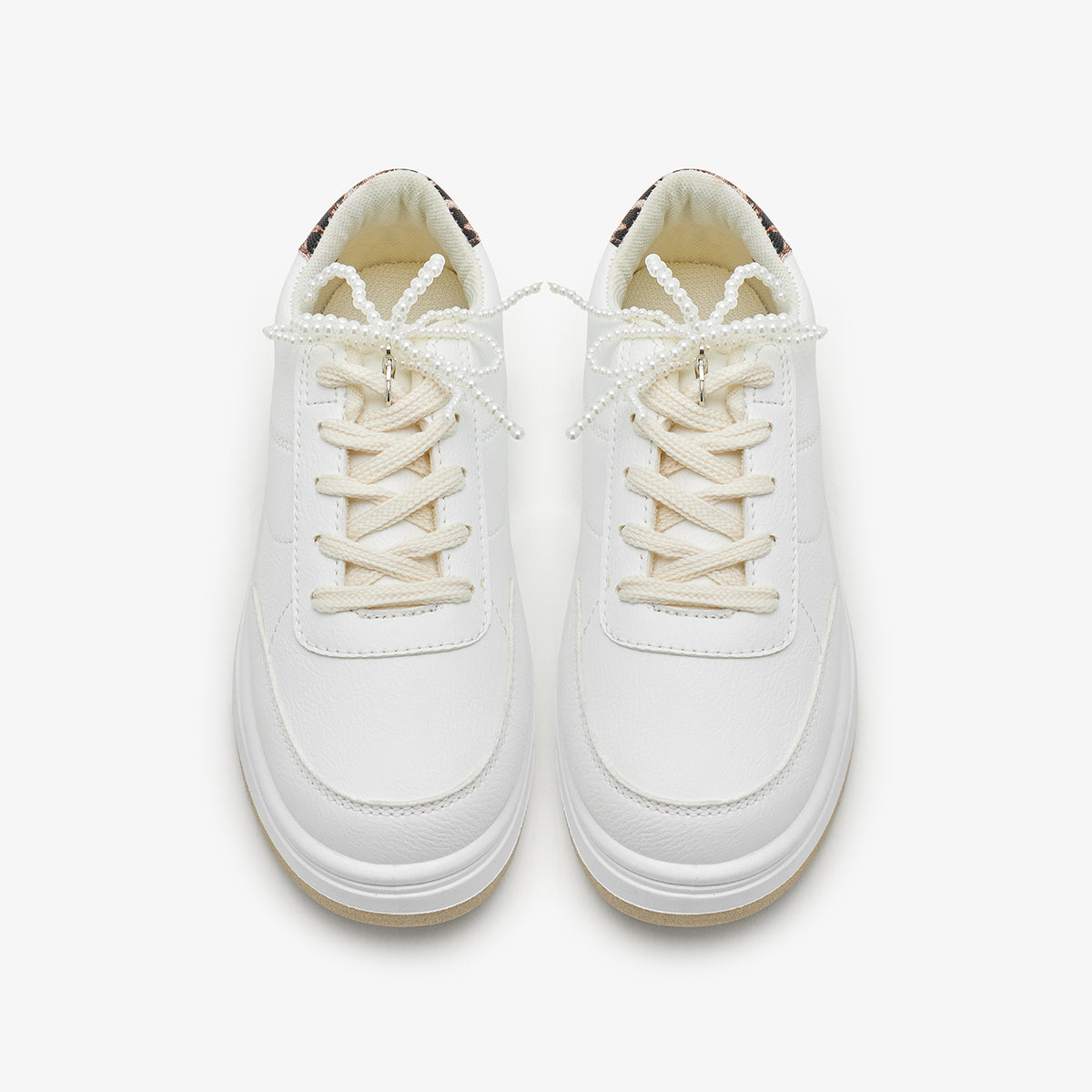 Girls’ Pearl Lace Sneakers