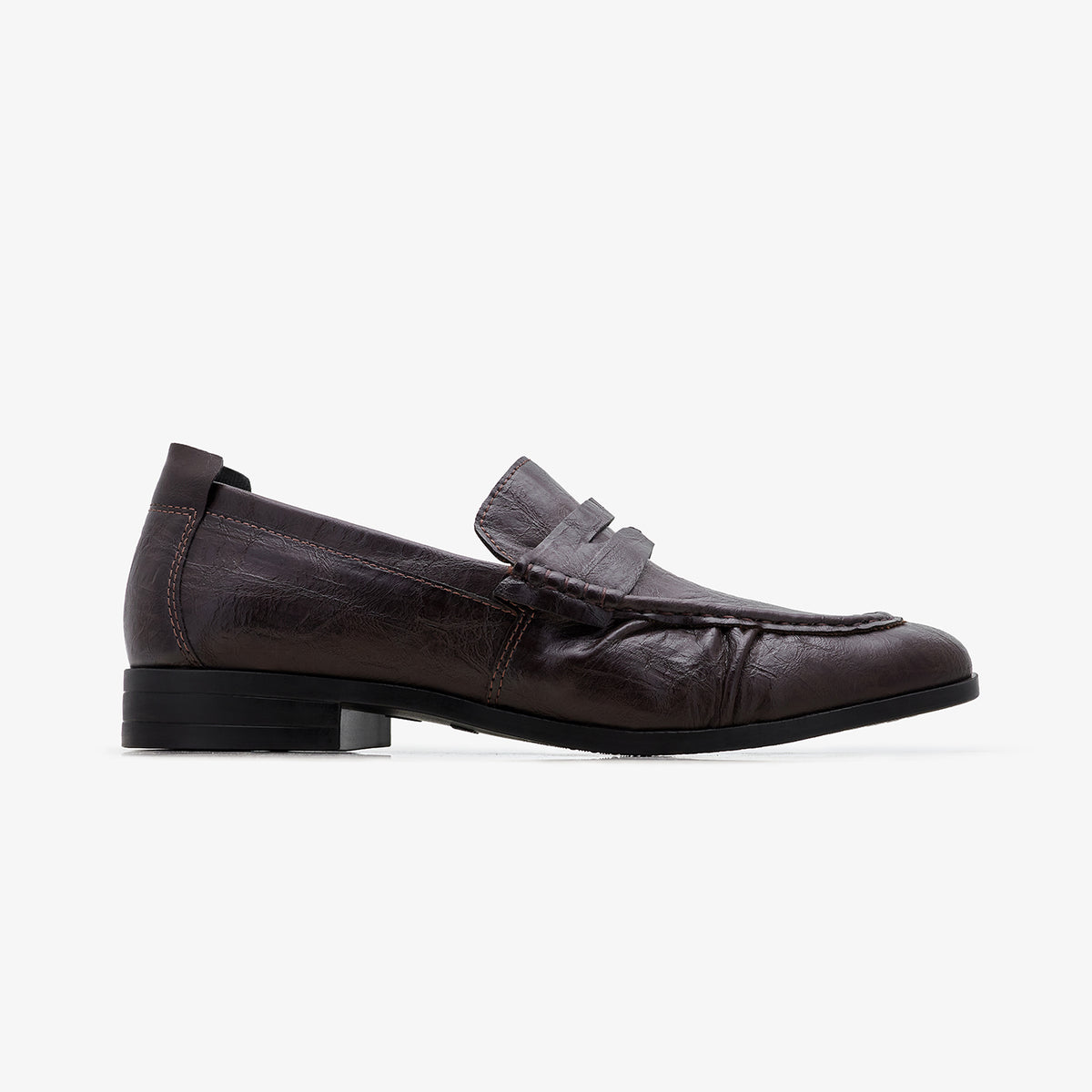 Men’s Textured Penny Loafers