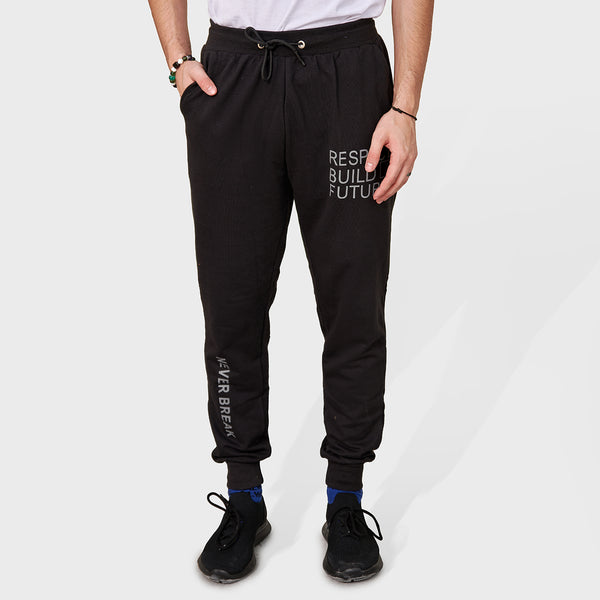 Buy BLACK Men's Jogger Pants – Ndure.com
