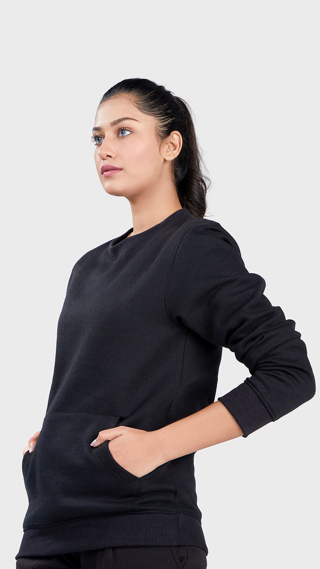 Fleece Sweatshirt with Pockets