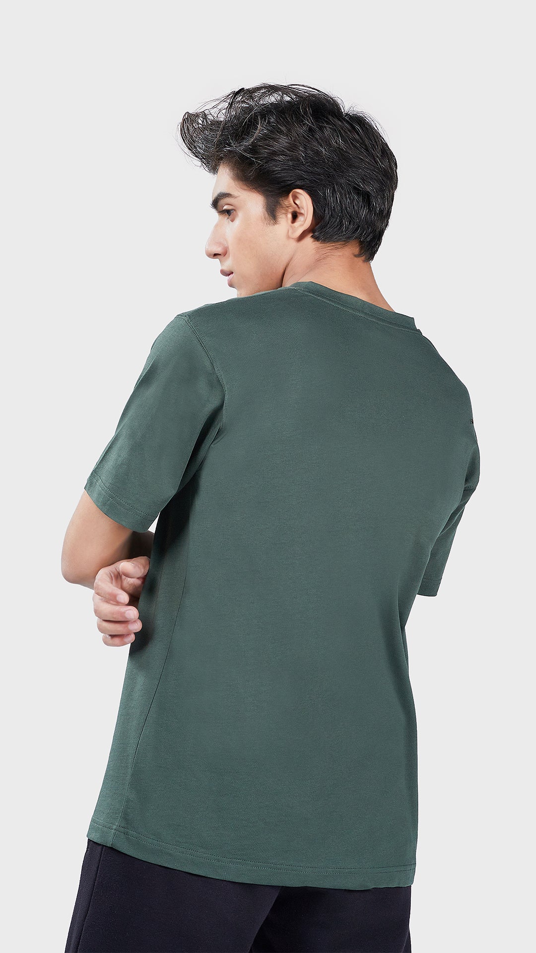Men's Basic V Half Sleeves T-Shirt