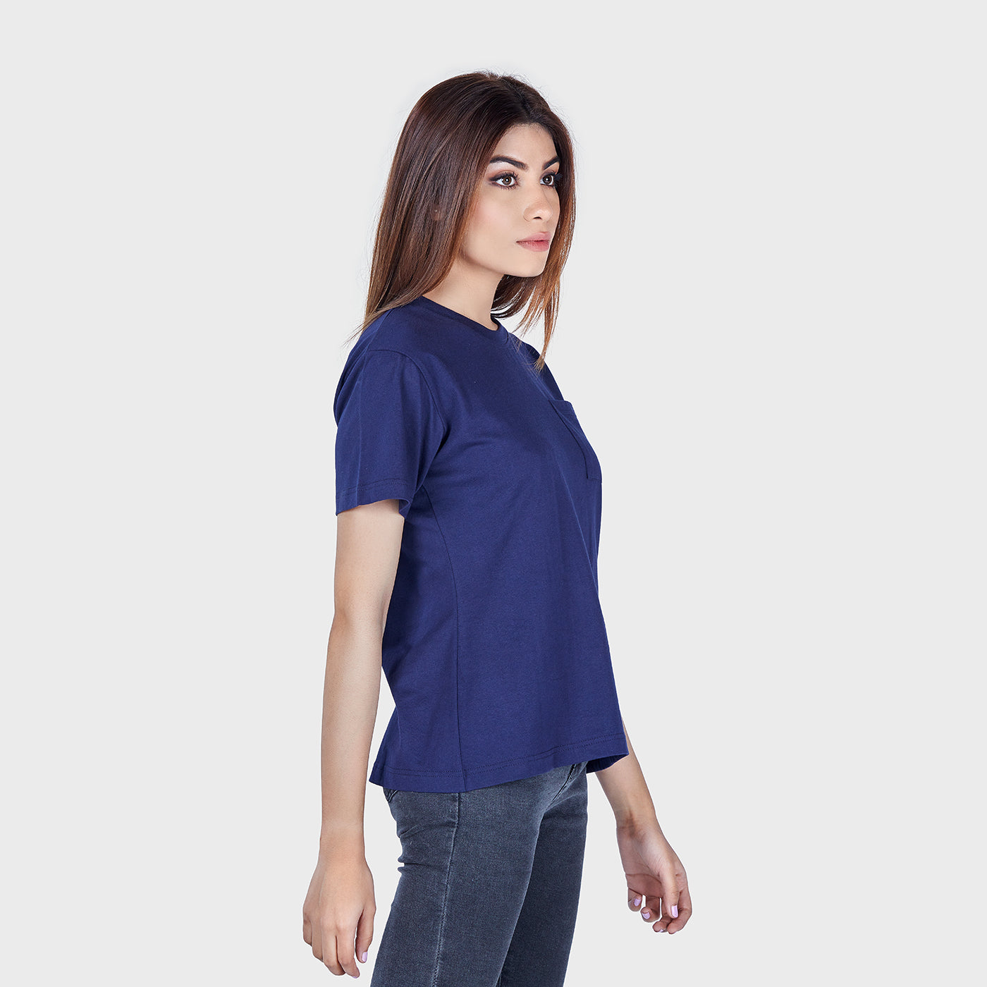 Crew Neck T-Shirt with pockets