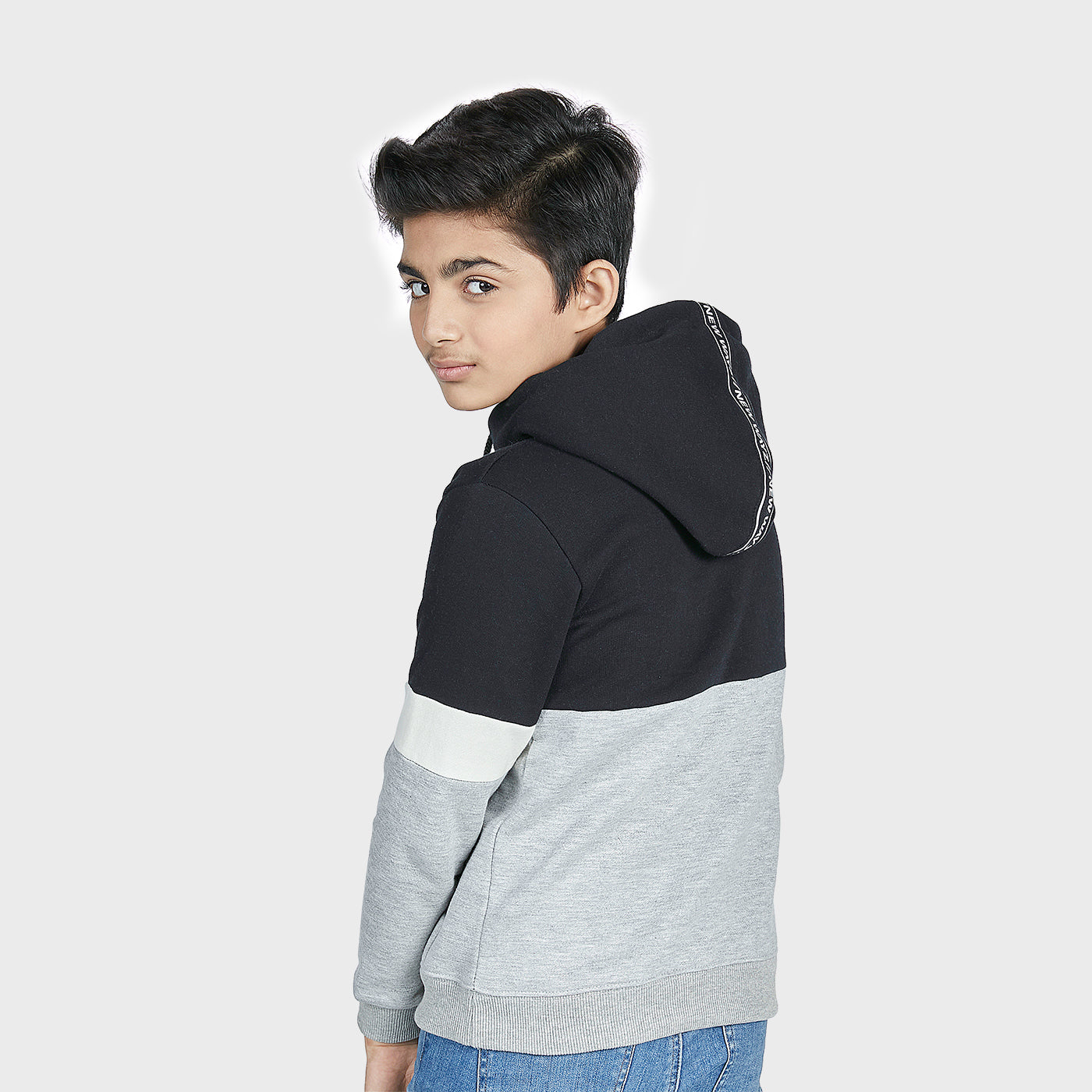 Best hoodies for boys in Pakistan